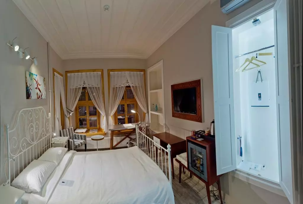 hotel hich konya_shabavizparvaz_03.jpg